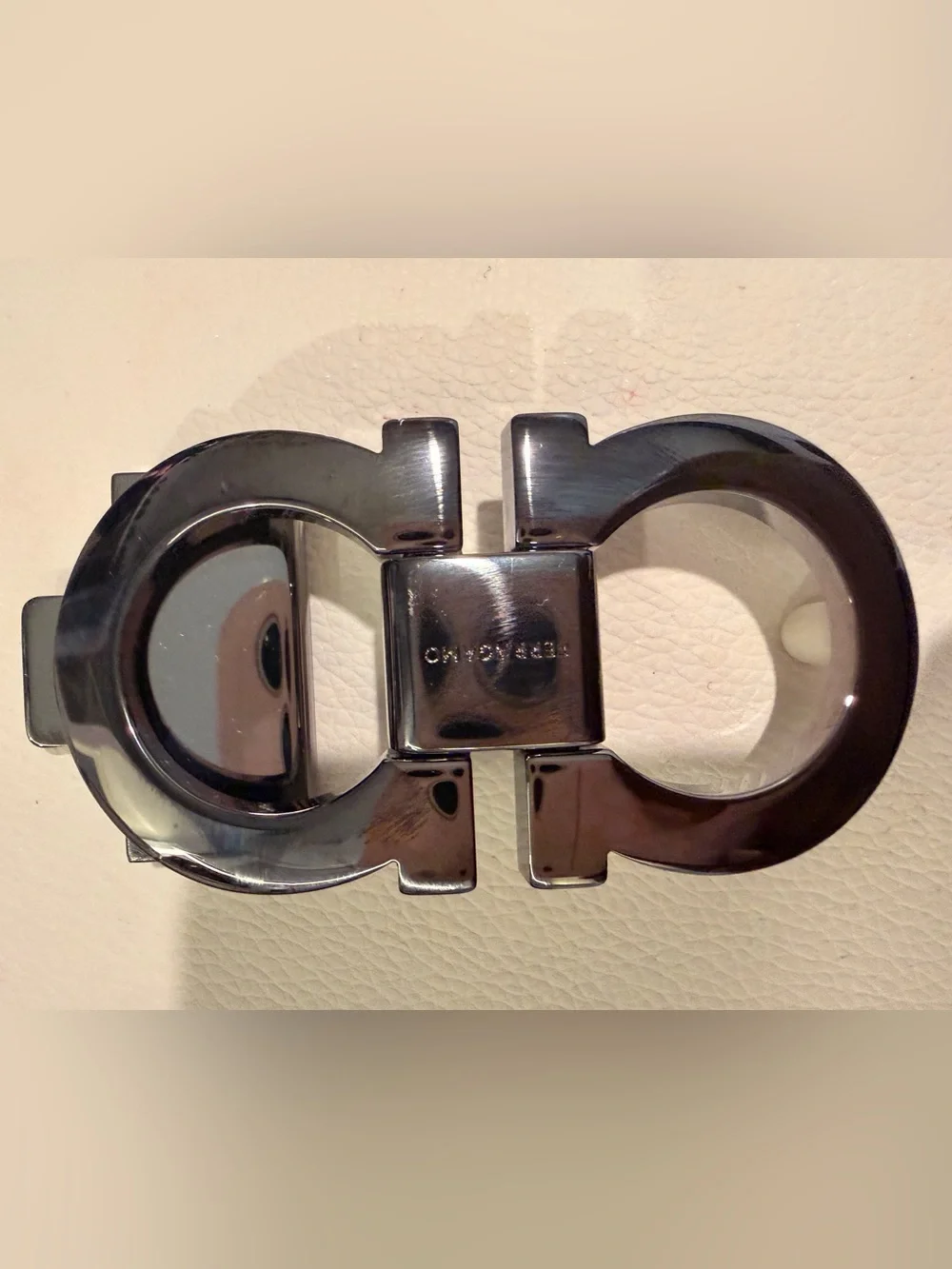 Ferragamo Logo Buckle in Shiny Gunmetal